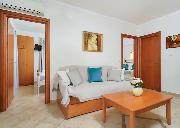 εsperides Golden Apartment *